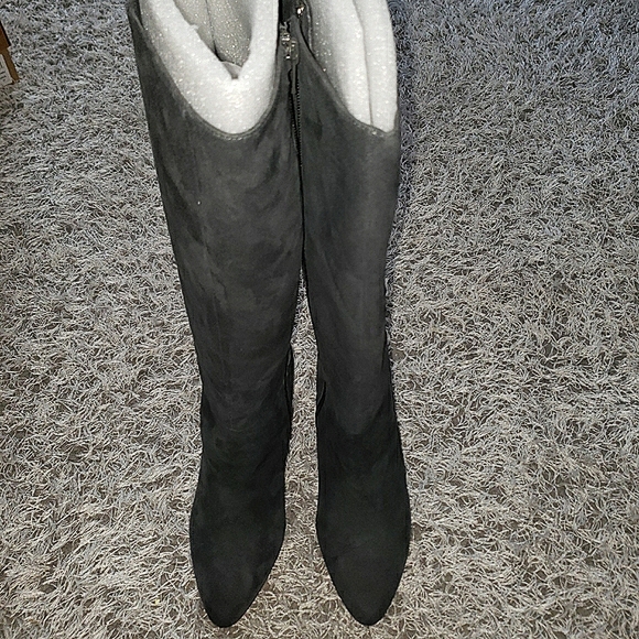 Antonio Melani Mikel Grey Boots, Size 8 - Picture 3 of 9